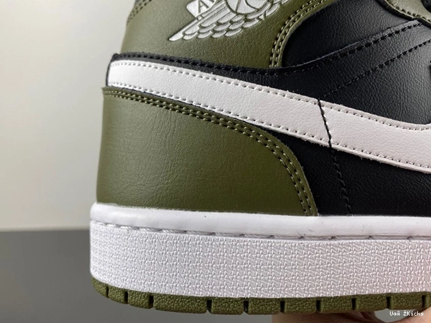 Lightweight 7 Jordan DQ8426-  3096 Olive White 1 Mid Black 0820